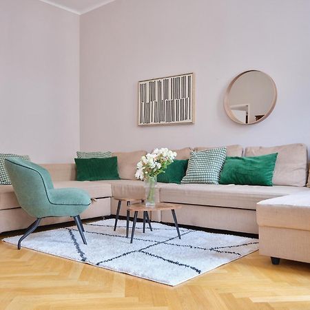 Chic Apartment - Near U3 Metro Wien Eksteriør billede