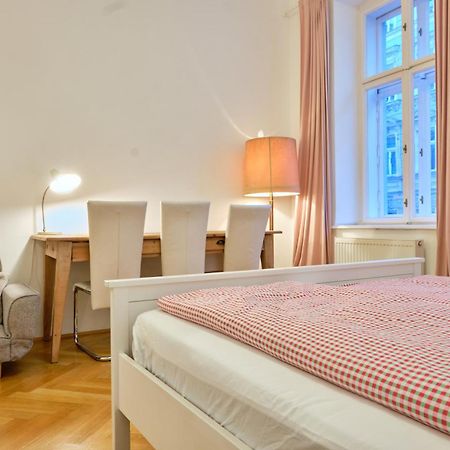 Chic Apartment - Near U3 Metro Wien Eksteriør billede